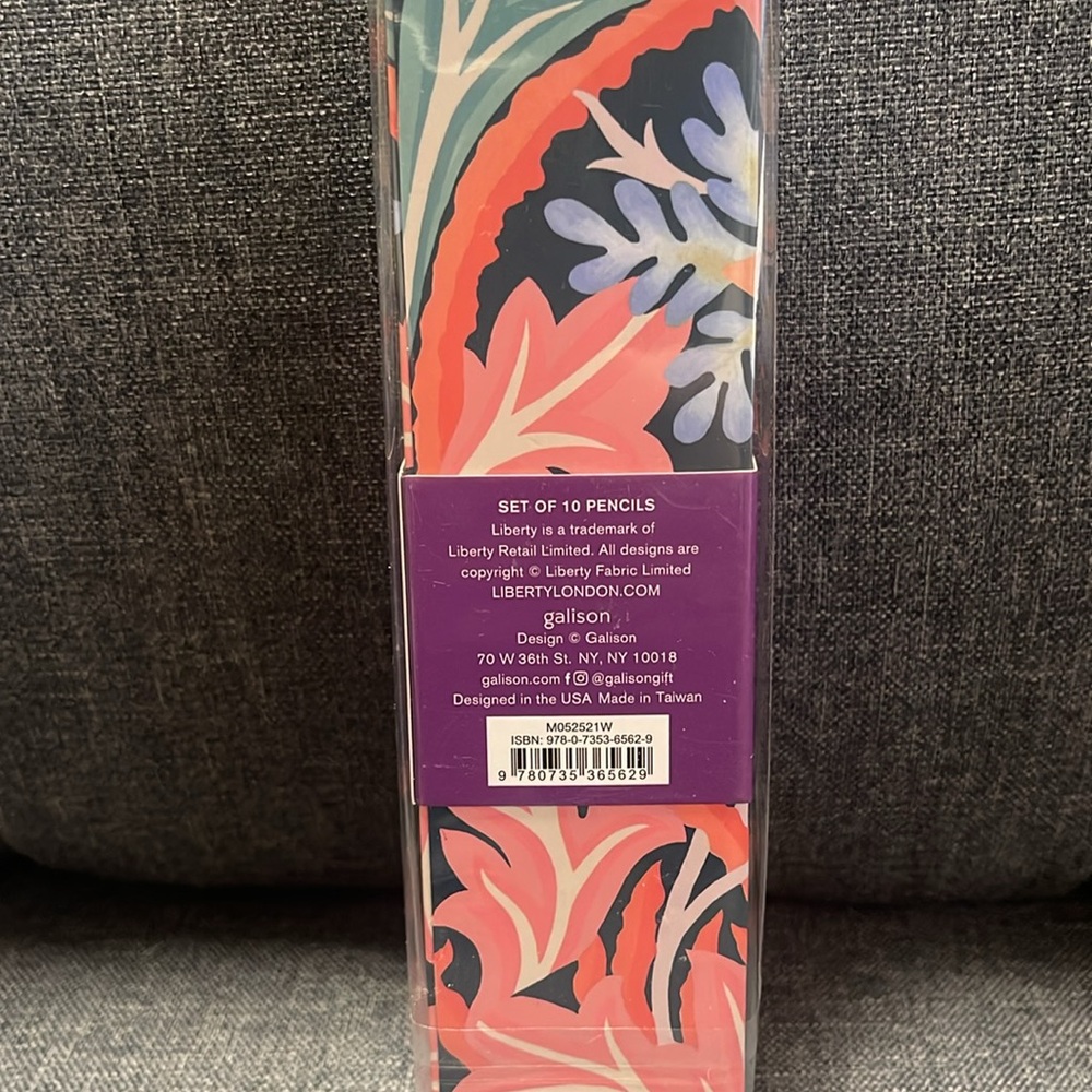 Liberty London Set of 10 Pencils - Picture 6 of 7